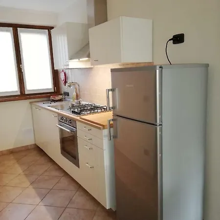 Casa In Affitto Onore