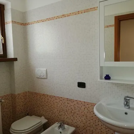 Casa In Affitto * Onore