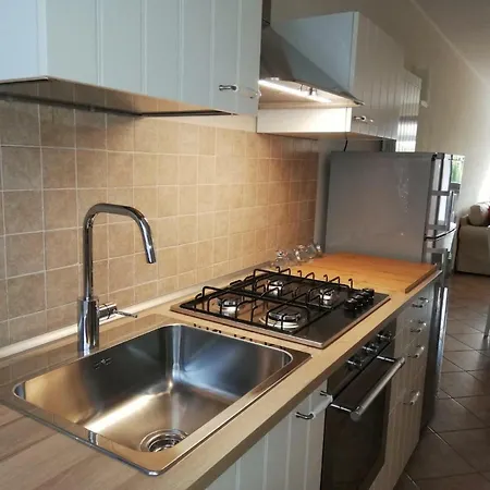 Appartamento Casa In Affitto Onore