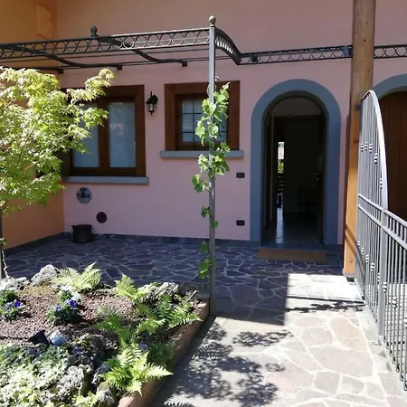 Casa In Affitto Onore
